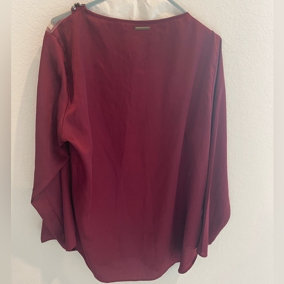 Angelika Favoretto size large - Picture 2 of 4